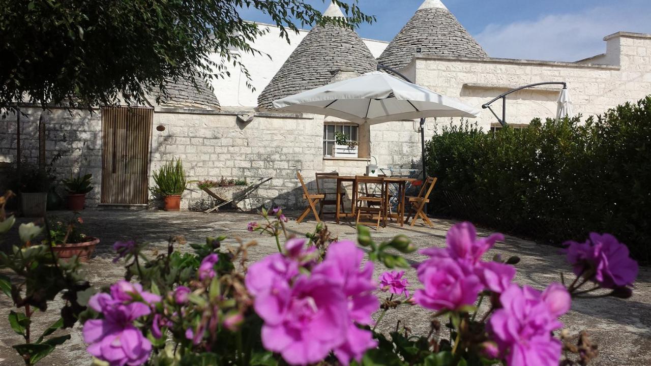Trulli Di Rosa Hébergement de vacances *
